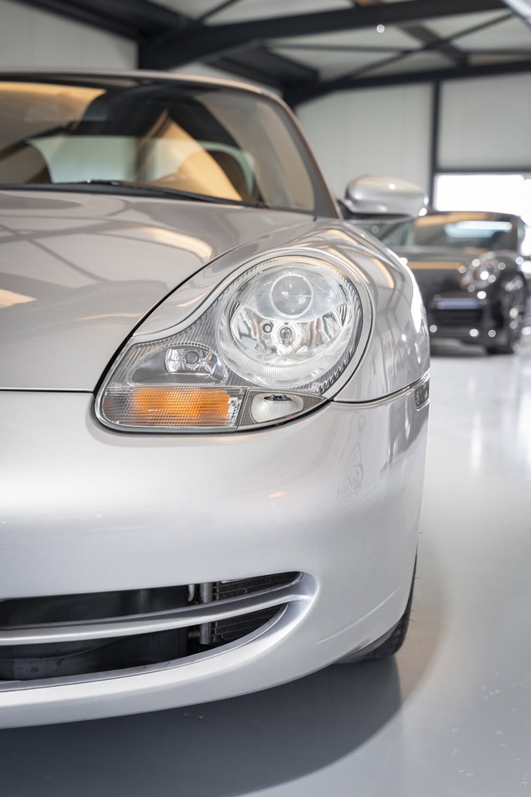 Porsche 996 Carrera 4