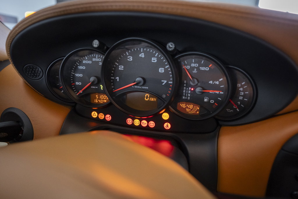 Porsche 996 Carrera 4