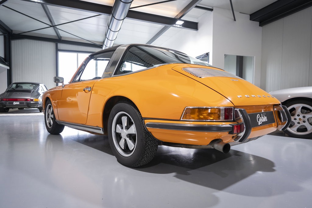 Porsche 911 T