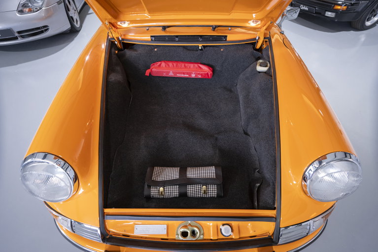 Porsche 911 T