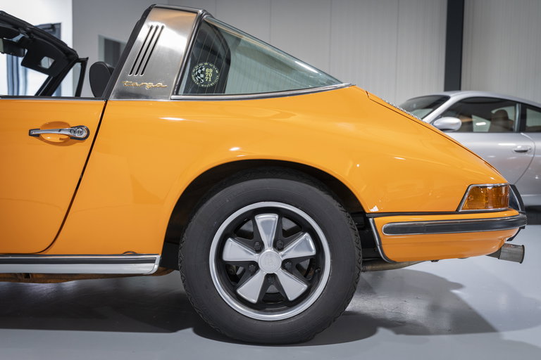 Porsche 911 T