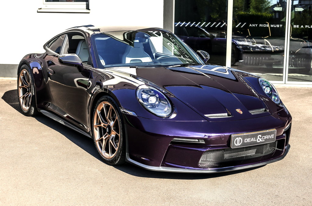 Porsche 992 GT3 Touring