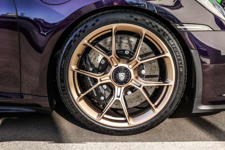 Porsche 992 GT3 Touring