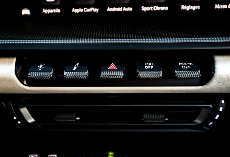 Porsche 992 GT3 Touring