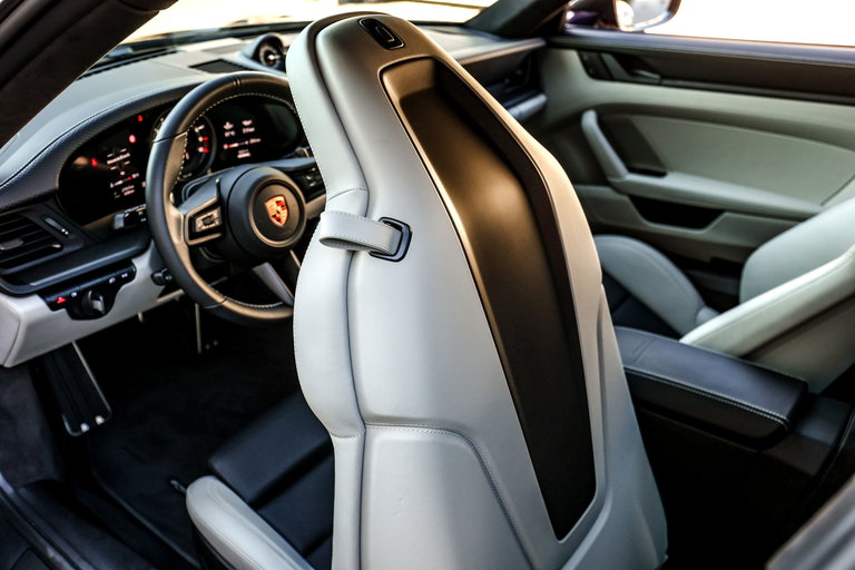 Porsche 992 GT3 Touring