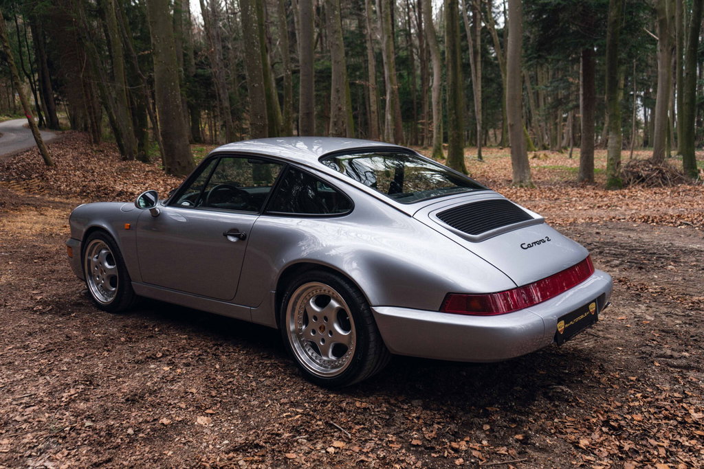 Porsche 964 Carrera 2