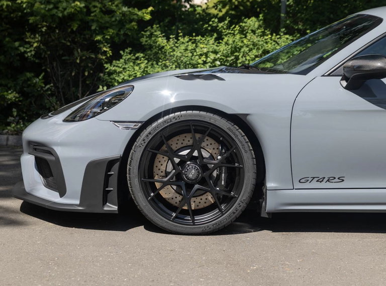 Porsche 718 Cayman GT4 RS