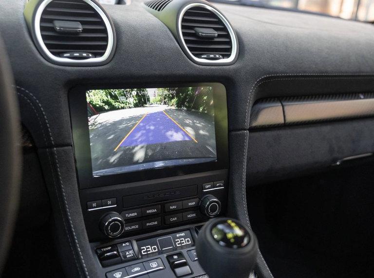 Porsche 718 Cayman GT4 RS