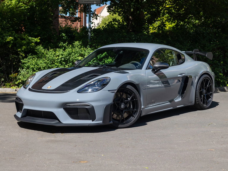 Porsche 718 Cayman GT4 RS