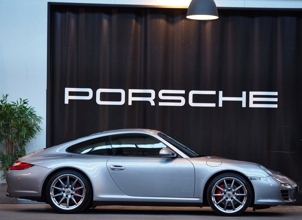 Porsche 997.2 Carrera 4S