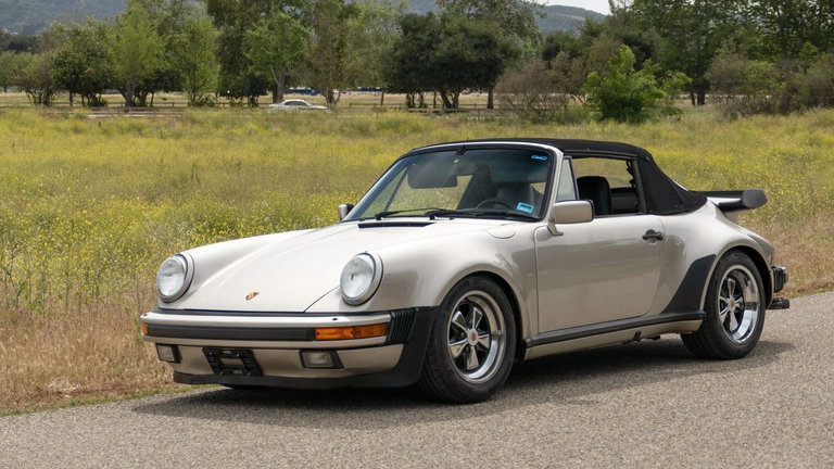 Porsche 911 Turbo 3.3
