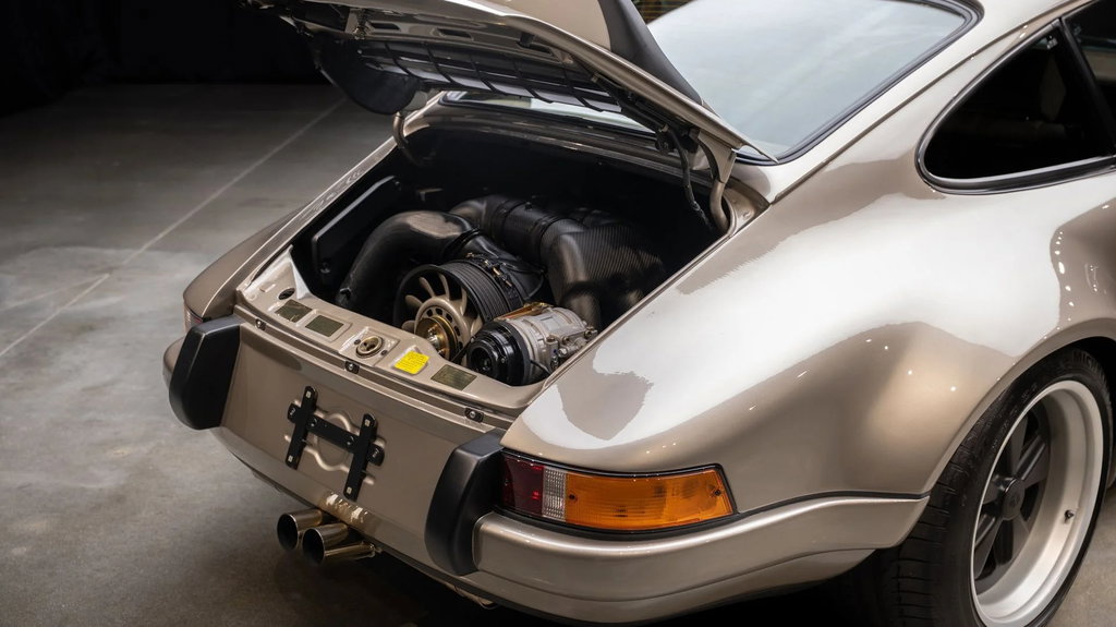 Porsche 911 Backdate