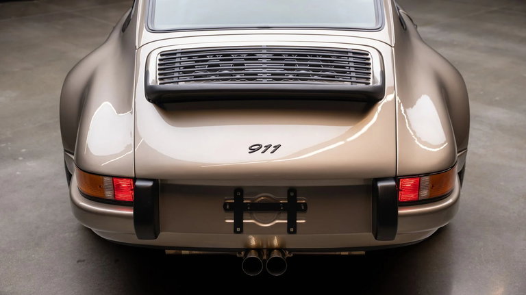 Porsche 911 Backdate