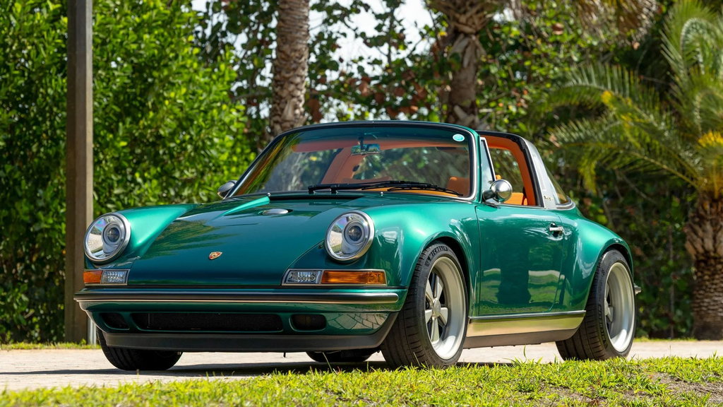 Porsche 911 Reimagined by Singer