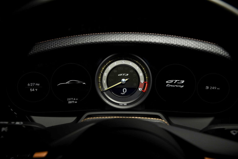 Porsche 992 GT3 Touring