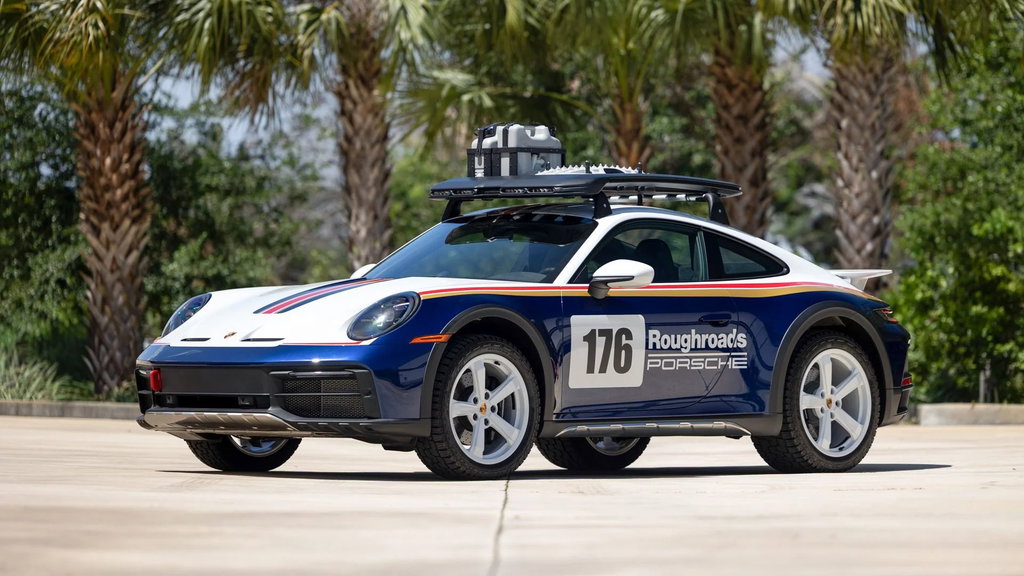 Porsche 911 Dakar