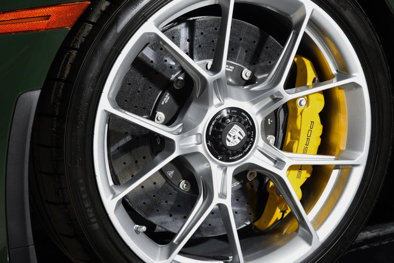 Porsche 992 GT3 Touring