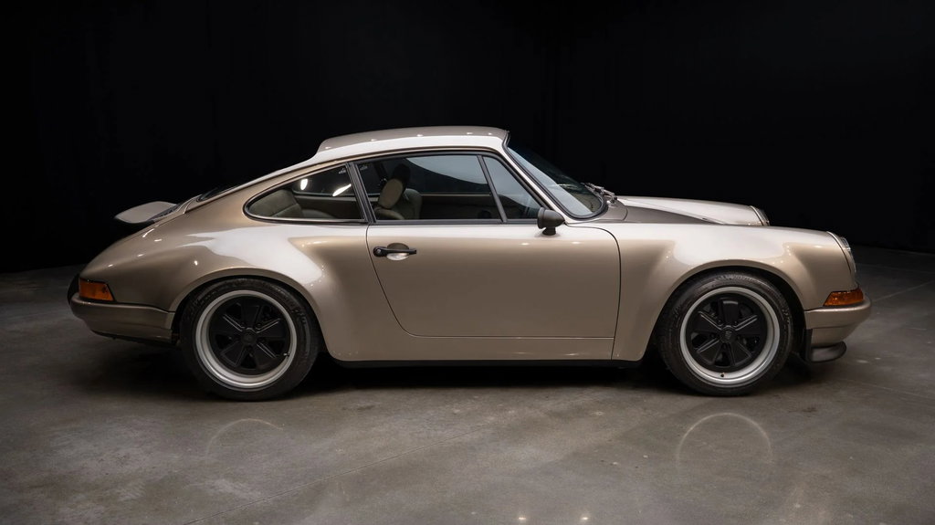 Porsche 911 Backdate