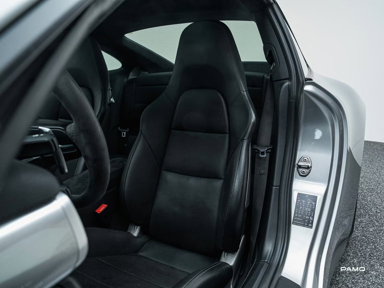 Porsche 991.2 Carrera 4 GTS