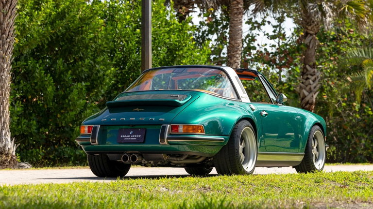 Porsche 911 Reimagined by Singer