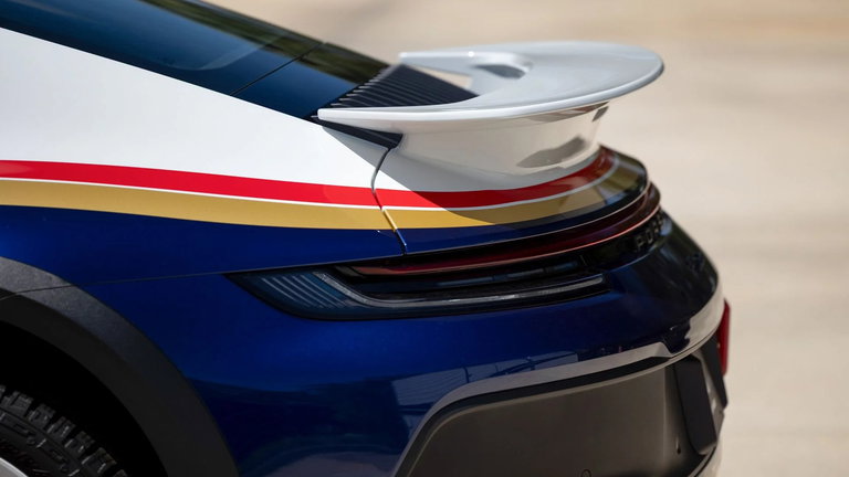 Porsche 911 Dakar
