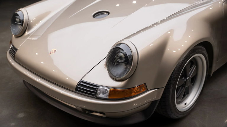 Porsche 911 Backdate