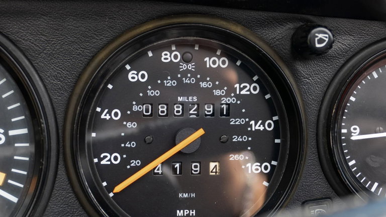 Porsche 911 Turbo 3.3