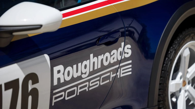 Porsche 911 Dakar