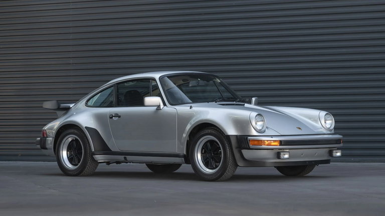 Porsche 911 Turbo 3.3 (US)