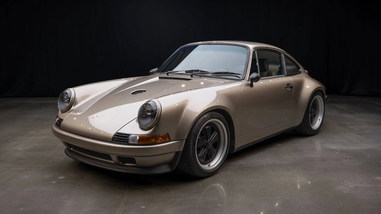 Porsche 911 Backdate