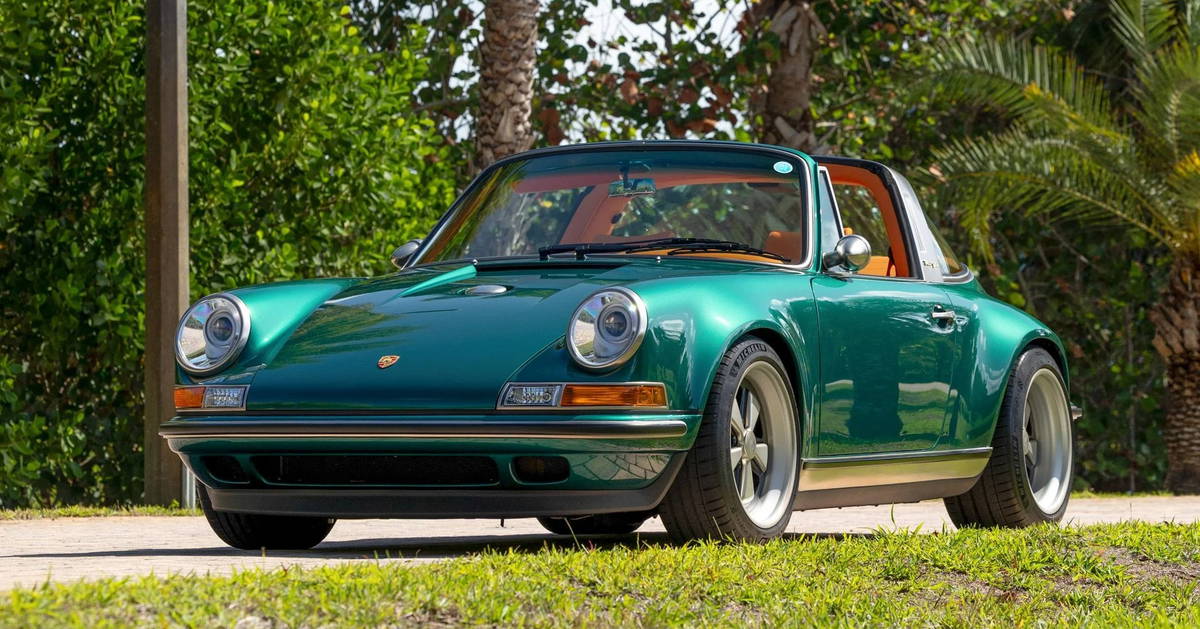 Porsche 911 Reimagined by Singer 1992 - elferspot.com