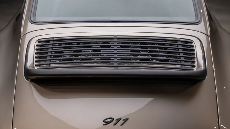 Porsche 911 Backdate