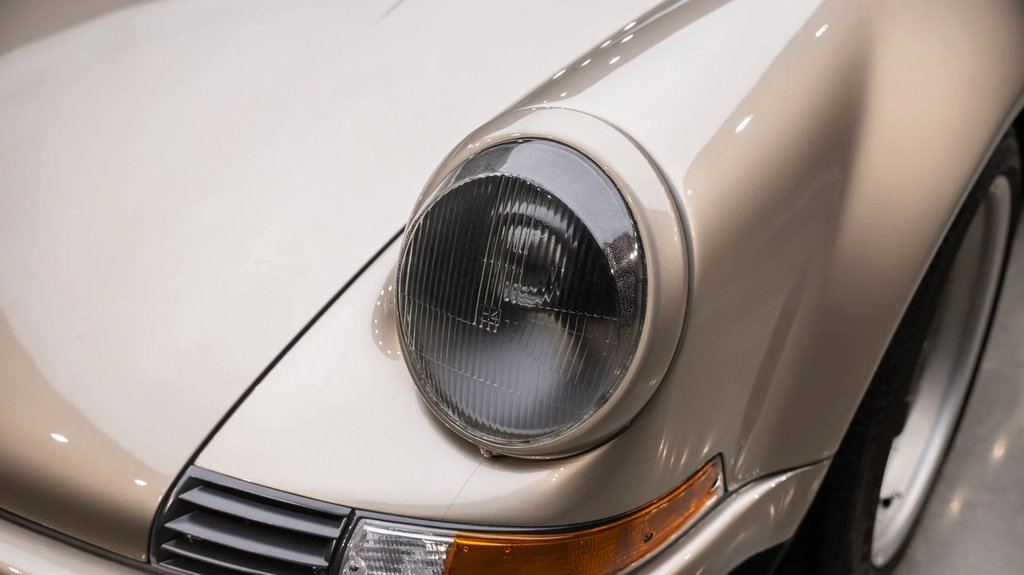 Porsche 911 Backdate