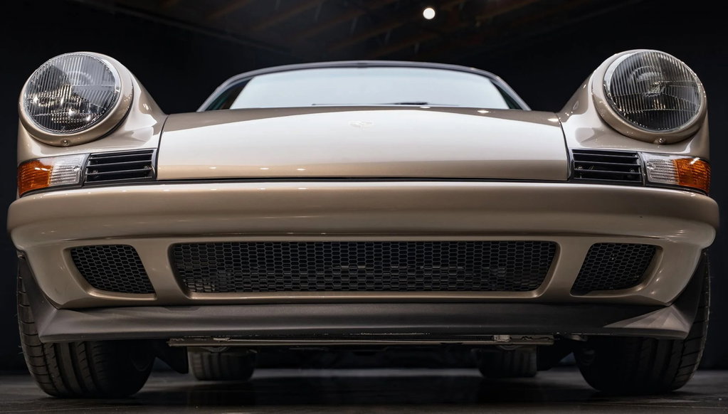 Porsche 911 Backdate