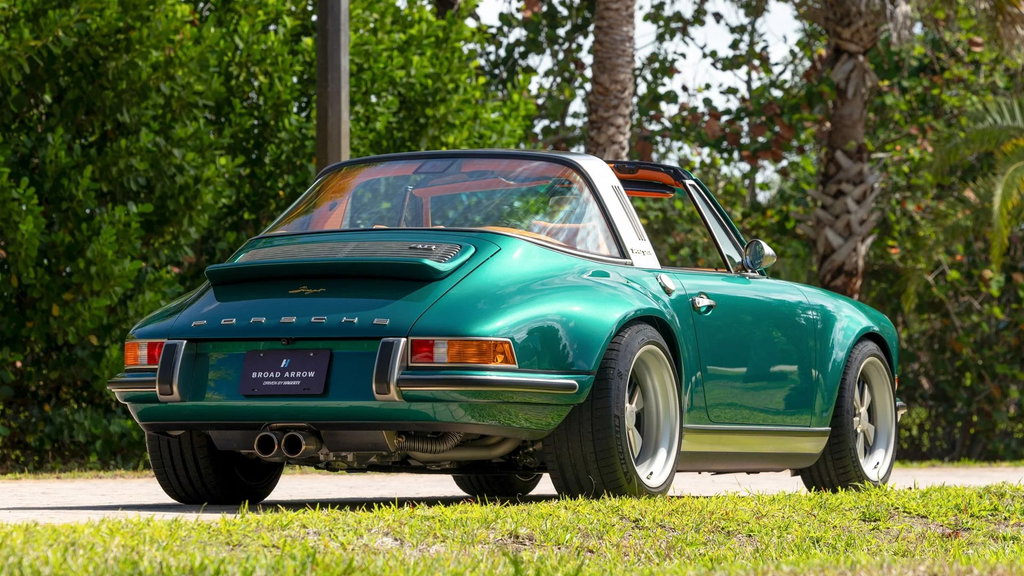 Porsche 911 Reimagined by Singer