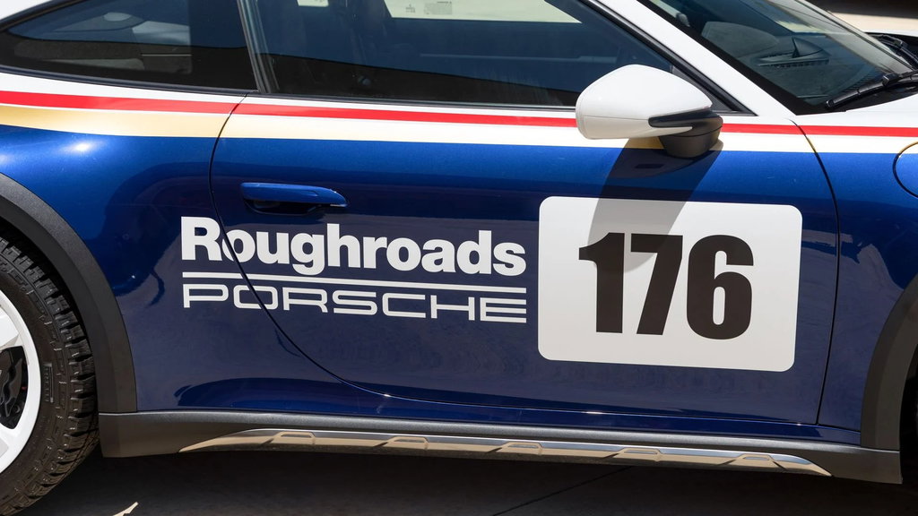 Porsche 911 Dakar