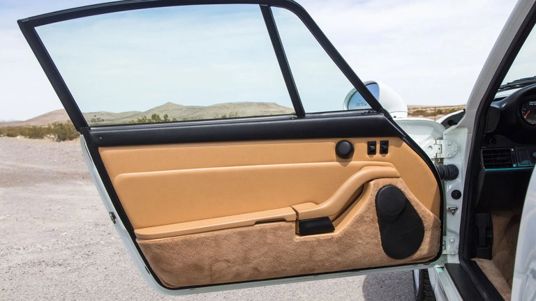 Porsche 993 Carrera 4S