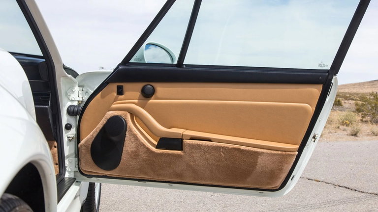 Porsche 993 Carrera 4S