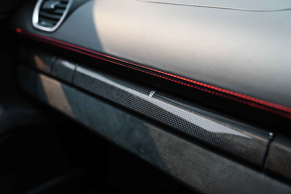 Porsche 718 Cayman GT4