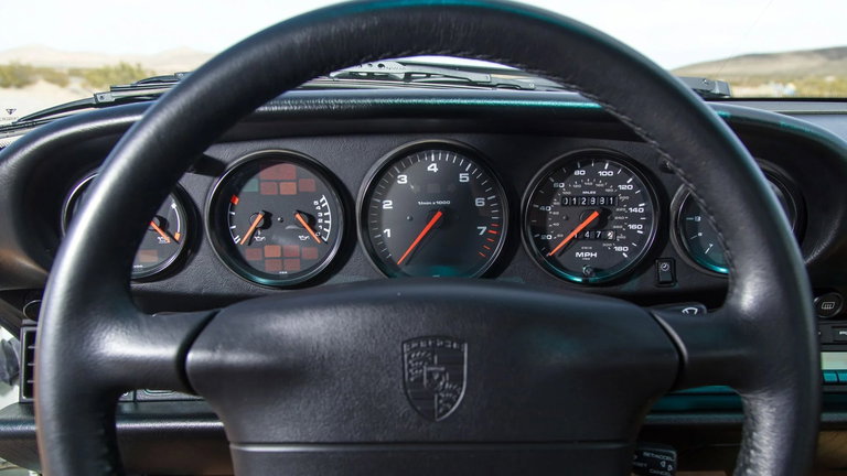 Porsche 993 Carrera 4S