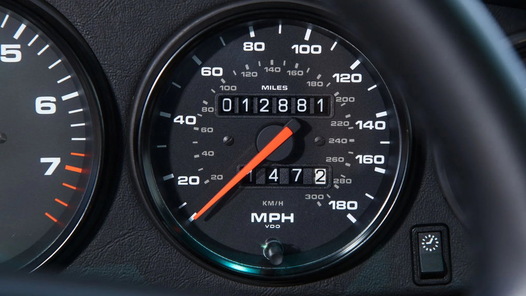 Porsche 993 Carrera 4S