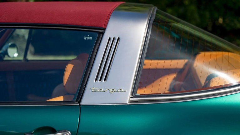 Porsche 911 Reimagined by Singer