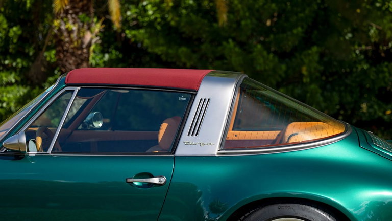 Porsche 911 Reimagined by Singer