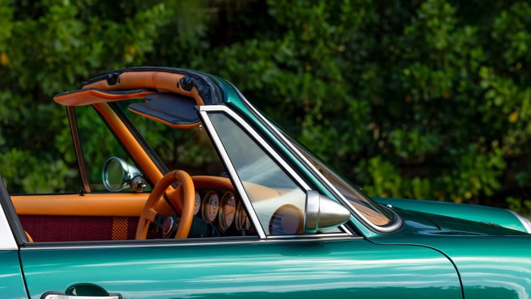 Porsche 911 Reimagined by Singer