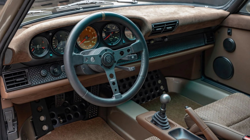 Porsche 911 Backdate
