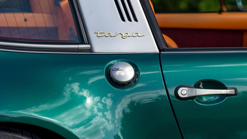 Porsche 911 Reimagined by Singer