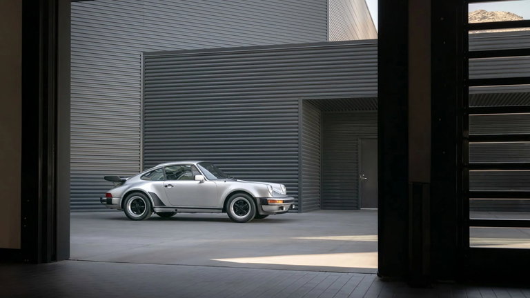 Porsche 911 Turbo 3.3