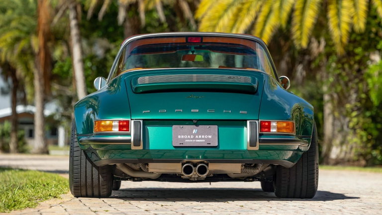 Porsche 911 Reimagined by Singer