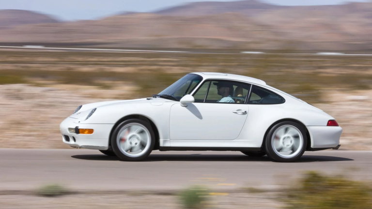 Porsche 993 Carrera 4S