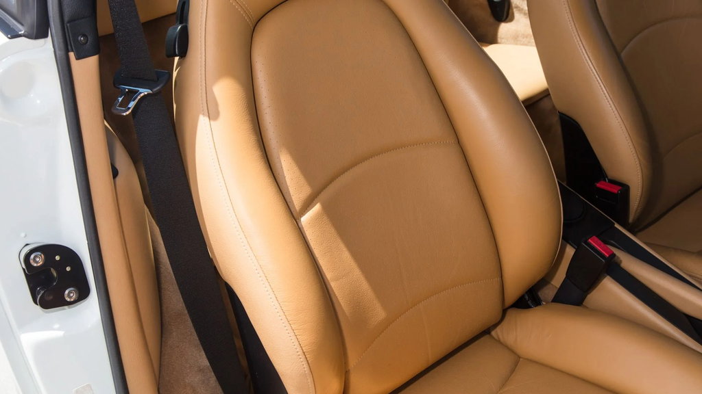 Porsche 993 Carrera 4S